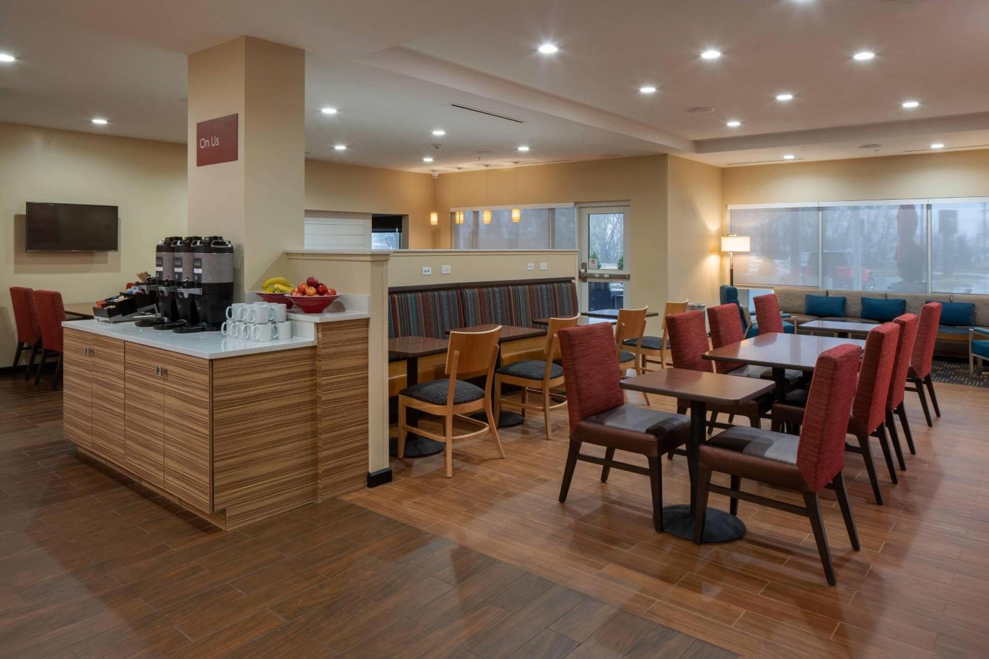 ทาวน์เพลซ สวีท คล้าร์กสวิลล์ Hotel คลาร์กส์วิลล์ ภายนอก รูปภาพ